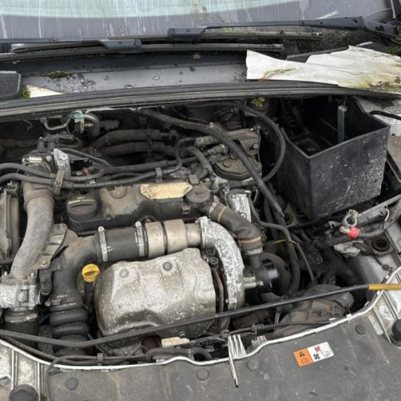 Reservoir essence FORD FOCUS 3 Photo n°19