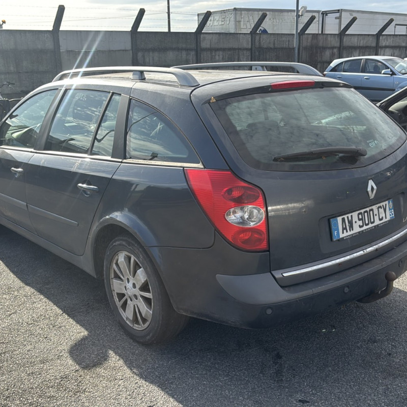 RENAULT LAGUNA 2 PHASE 2 BREAK 1.9 DCI - 8V TURBO Photo n°4