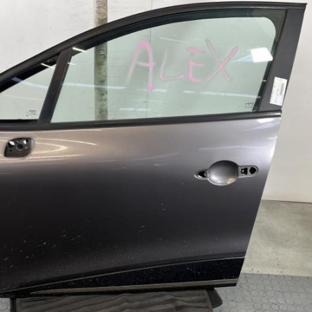 Porte avant gauche RENAULT CLIO 4 Photo n°1