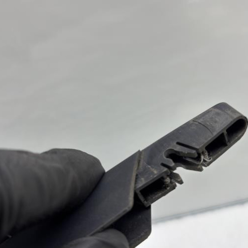 Bras essuie glace arriere CITROEN C4 2 Photo n°3