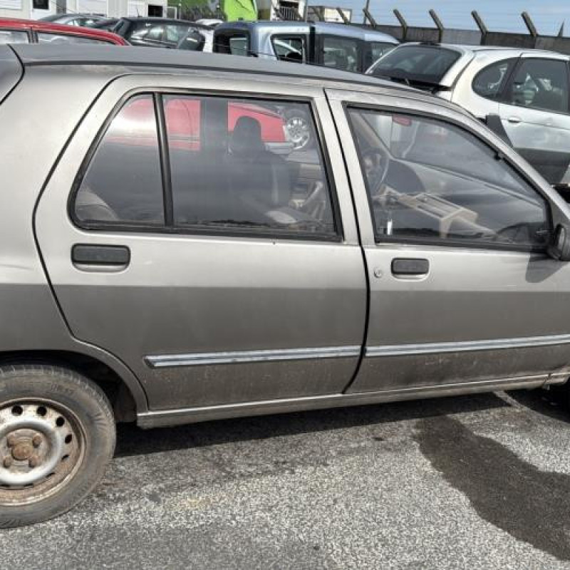 Leve vitre mecanique avant gauche RENAULT CLIO 1 Photo n°12