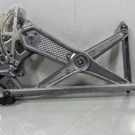 Leve vitre electrique avant droit TOYOTA YARIS 1 Photo n°1