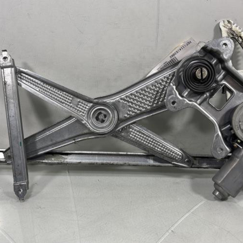 Leve vitre electrique avant droit TOYOTA YARIS 1 Photo n°5