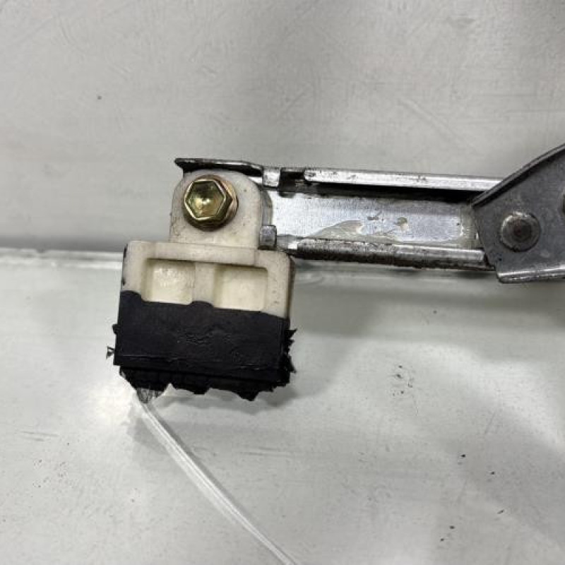 Leve vitre electrique avant droit TOYOTA YARIS 1 Photo n°6