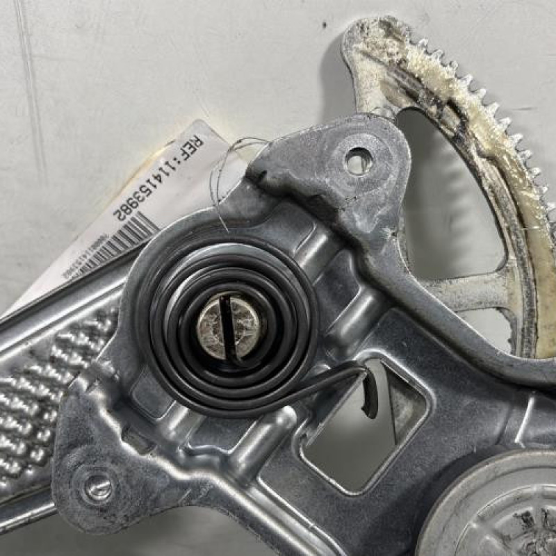 Leve vitre electrique avant droit TOYOTA YARIS 1 Photo n°8