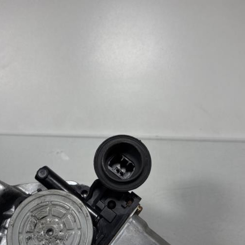 Leve vitre electrique avant droit TOYOTA YARIS 1 Photo n°9