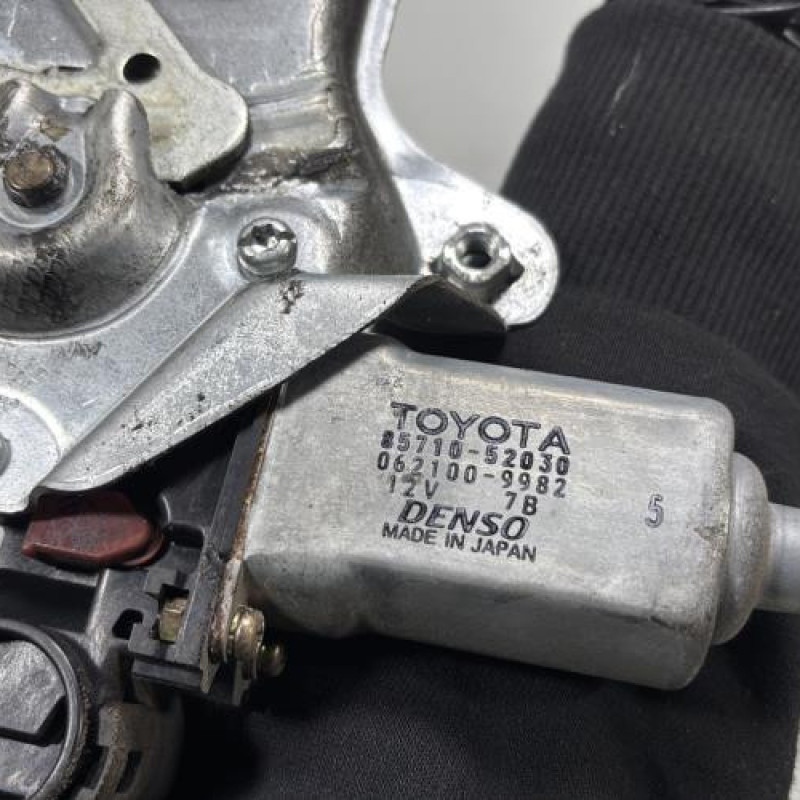 Leve vitre electrique avant droit TOYOTA YARIS 1 Photo n°10