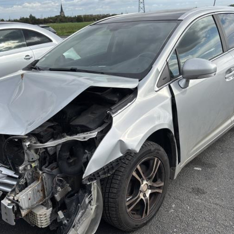 Leve vitre electrique avant gauche TOYOTA AVENSIS 3 Photo n°5