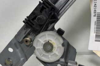 Leve vitre electrique avant droit OPEL TIGRA 2