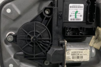 Leve vitre electrique avant gauche VOLKSWAGEN GOLF 5