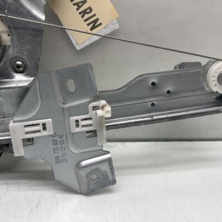 Leve vitre electrique avant droit DACIA DUSTER 1