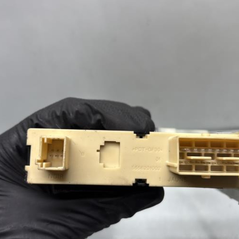 Leve vitre electrique avant gauche CITROEN C4 1 Photo n°3