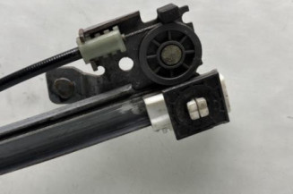 Leve vitre electrique avant droit PEUGEOT 106