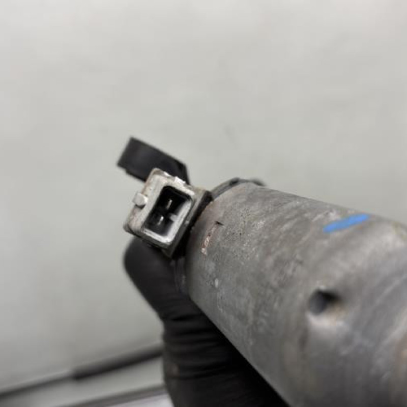 Leve vitre electrique avant droit PEUGEOT 106 Photo n°6