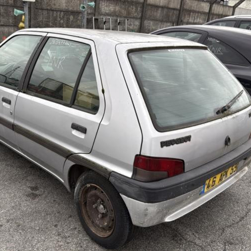 Leve vitre electrique avant droit PEUGEOT 106 Photo n°10