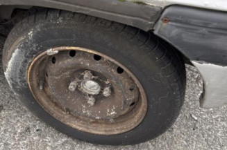 Leve vitre electrique avant droit PEUGEOT 106