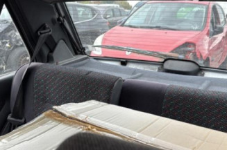 Leve vitre electrique avant droit PEUGEOT 106