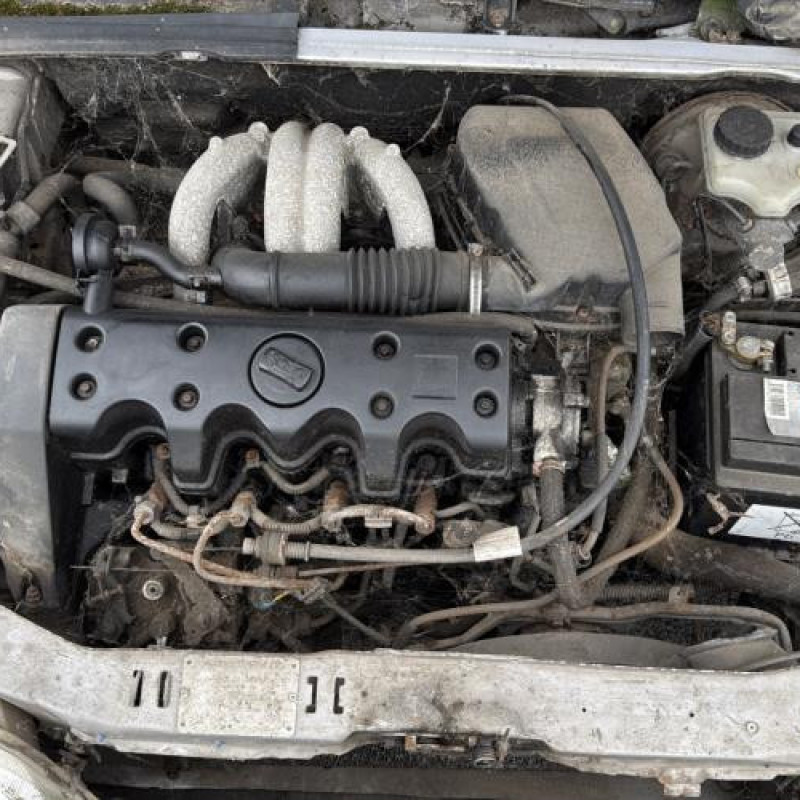 Leve vitre electrique avant gauche PEUGEOT 106 Photo n°17