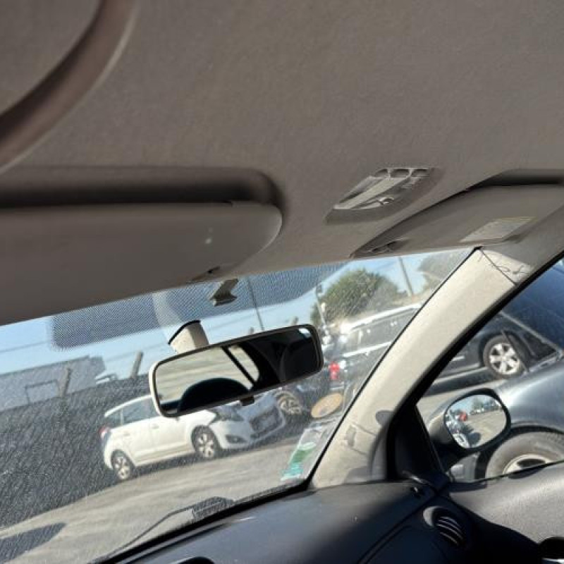 Aile avant droit CITROEN C2 Photo n°20