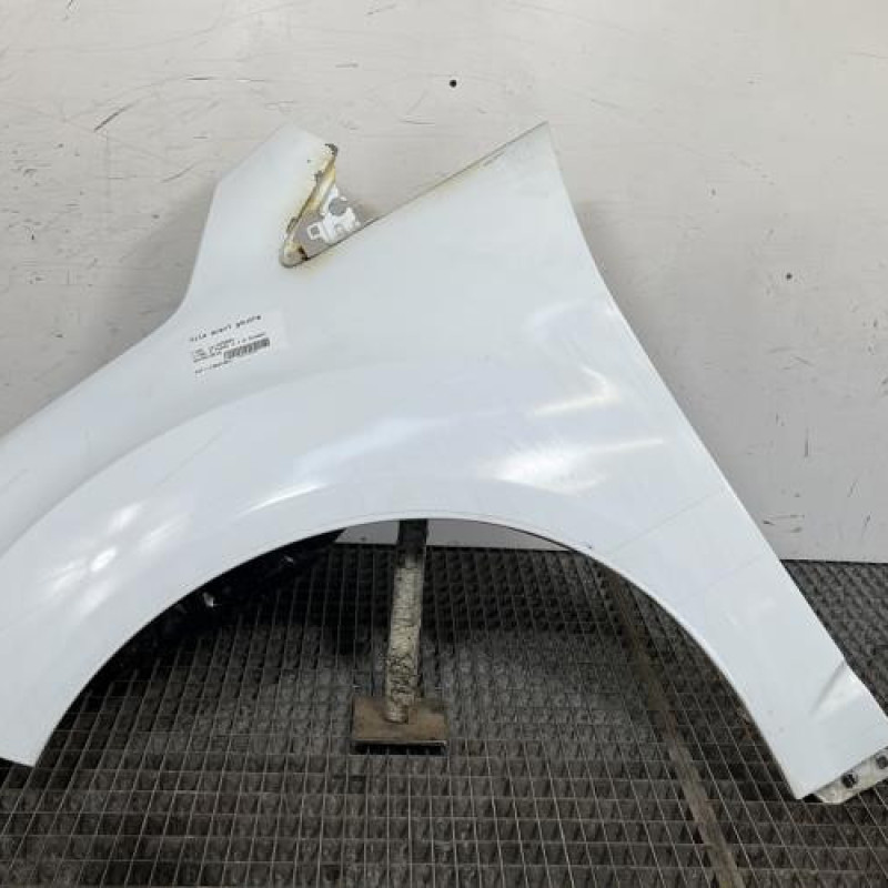 Aile avant gauche FORD C-MAX 2 Photo n°1