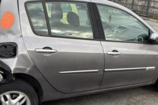 Aile avant gauche RENAULT CLIO 3