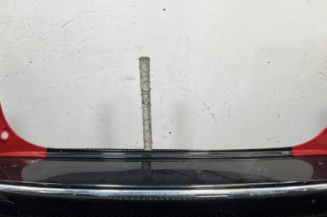 Pare choc arriere RENAULT CLIO 4 Photo n°1