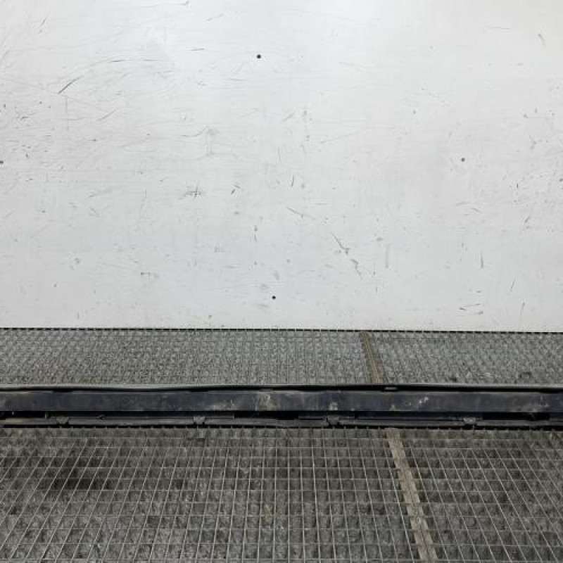 Pare choc arriere RENAULT MASTER 2 Photo n°4