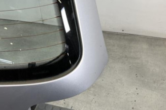 Malle/Hayon arriere VOLKSWAGEN GOLF 4