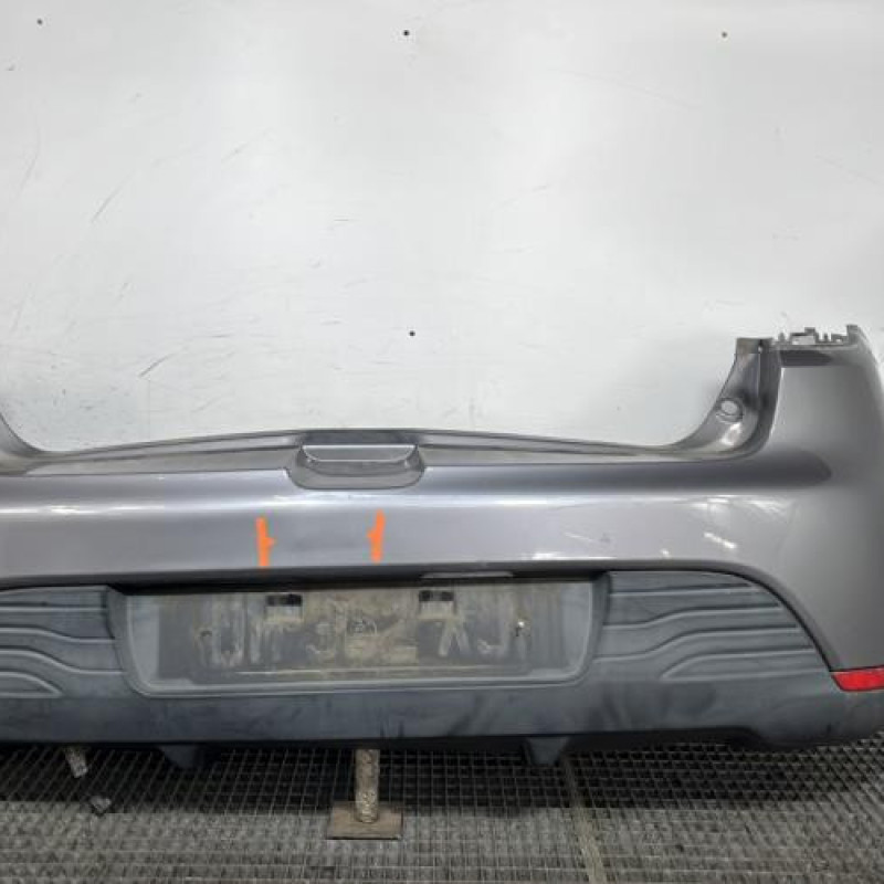 Pare choc arriere RENAULT CLIO 4 Photo n°1