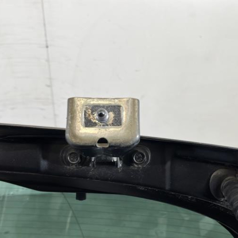 Malle/Hayon arriere PEUGEOT 3008 1 Photo n°8