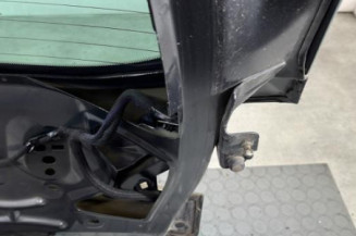 Malle/Hayon arriere PEUGEOT 3008 1