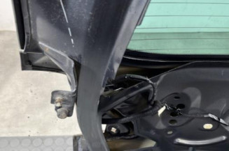 Malle/Hayon arriere PEUGEOT 3008 1