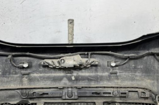 Pare choc arriere PEUGEOT 208 1