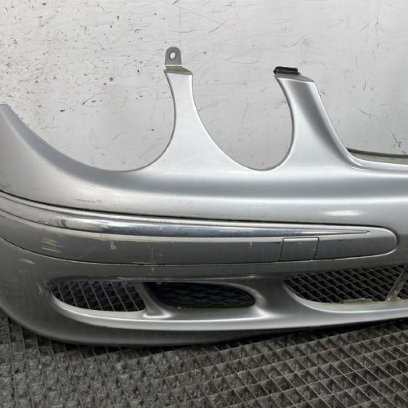 Pare choc avant MERCEDES CLASSE E 211 Photo n°2