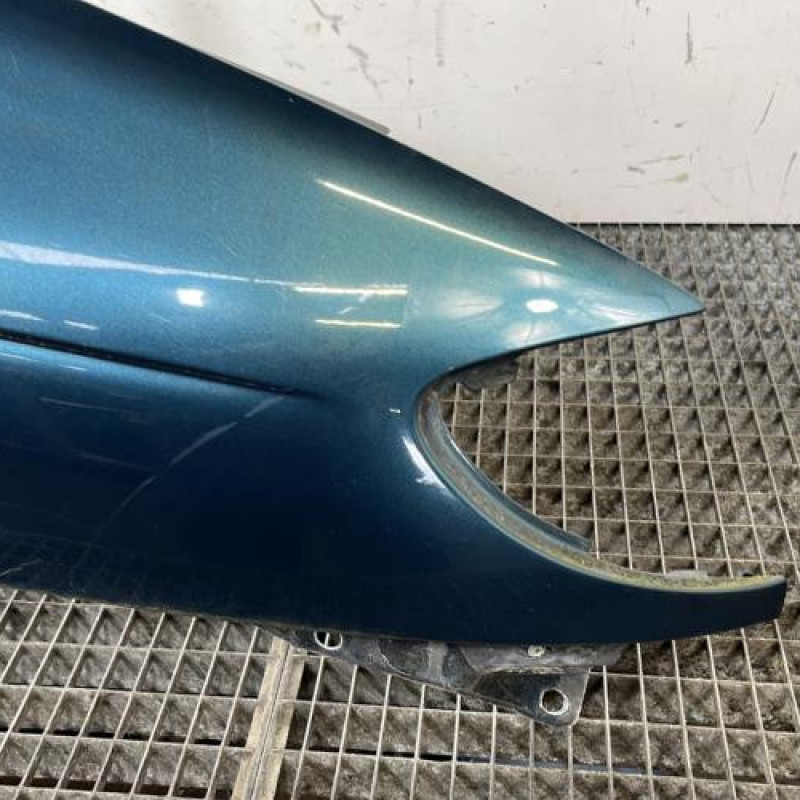 Aile avant droit RENAULT MEGANE 1 Photo n°2