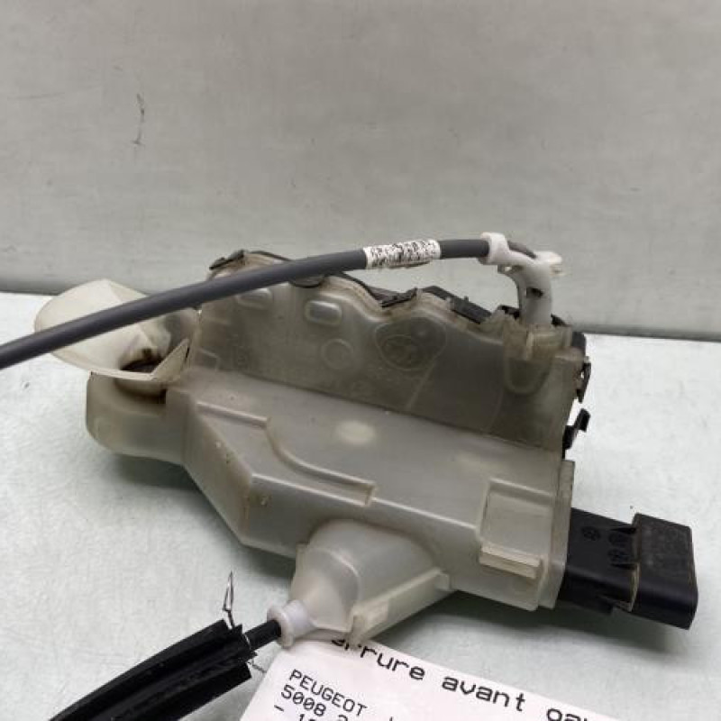 Serrure avant gauche PEUGEOT 5008 2 Photo n°3