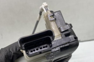 Serrure avant gauche PEUGEOT 5008 2