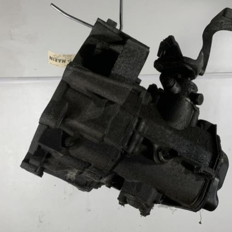 Boite de vitesses VOLKSWAGEN CADDY 3 Photo n°2