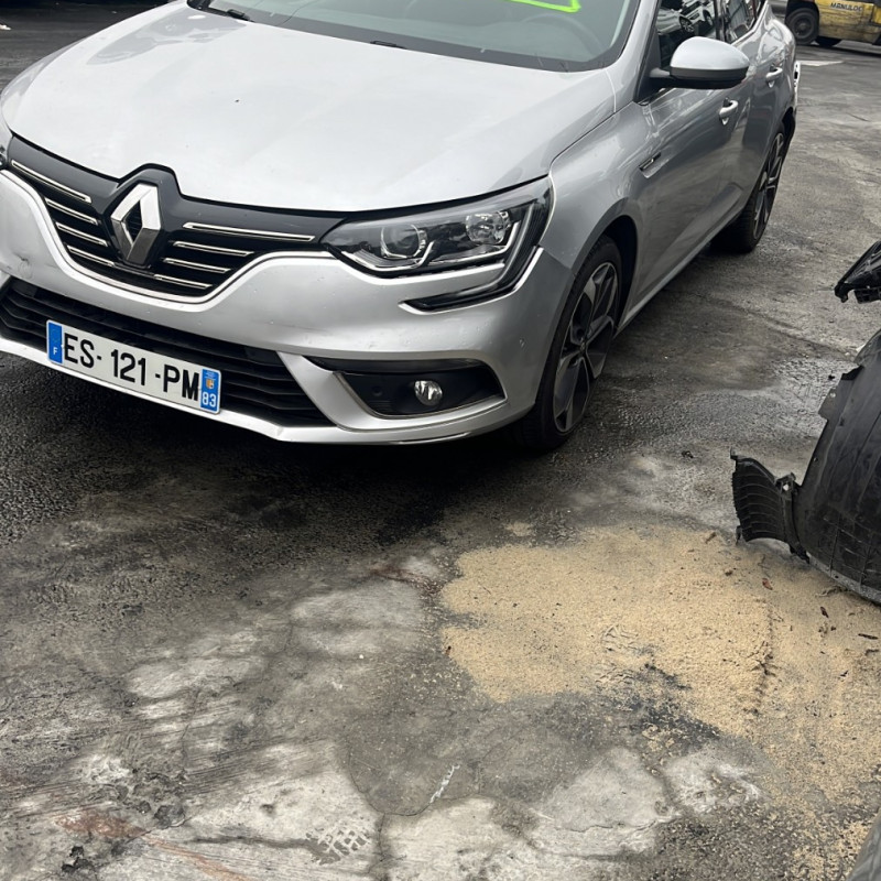 RENAULT MEGANE 4 PHASE 1 1.5 BLUE DCI - 8V TURBO Photo n°1