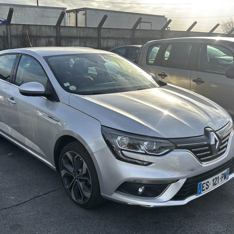 RENAULT MEGANE 4 PHASE 1 1.5 BLUE DCI - 8V TURBO Photo n°13