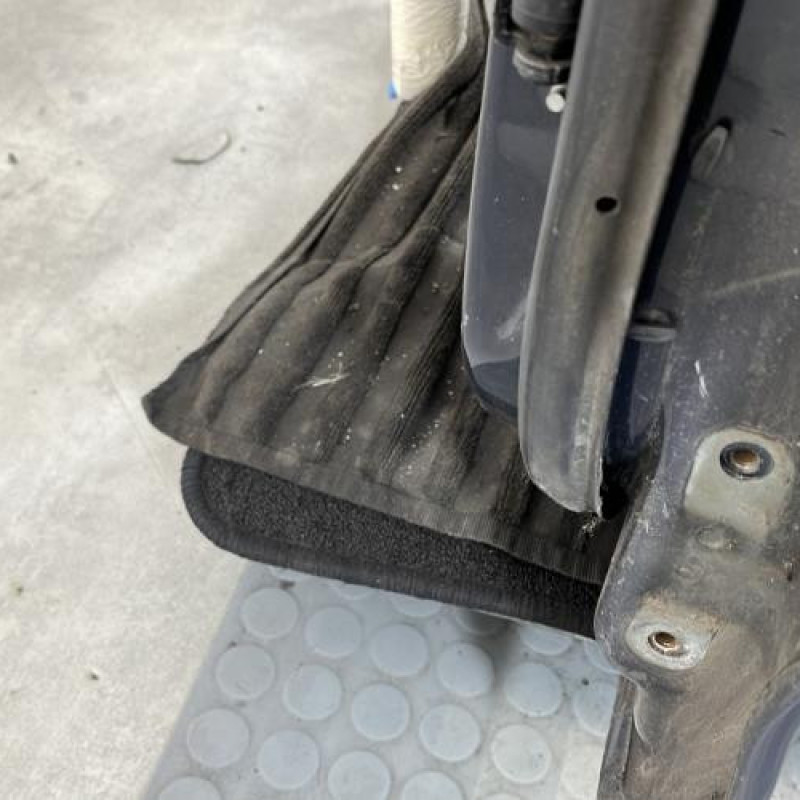 Porte arriere gauche FORD FIESTA 6 Photo n°5