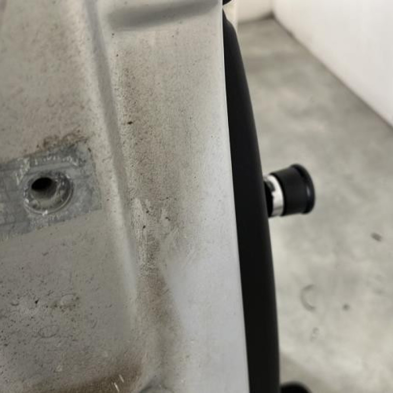 Porte arriere droit VOLKSWAGEN PASSAT 4 Photo n°4