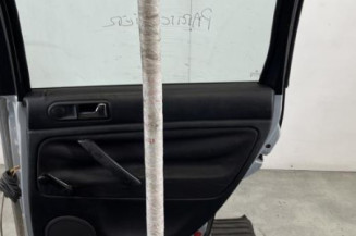 Porte arriere droit VOLKSWAGEN PASSAT 4