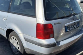 Porte arriere droit VOLKSWAGEN PASSAT 4