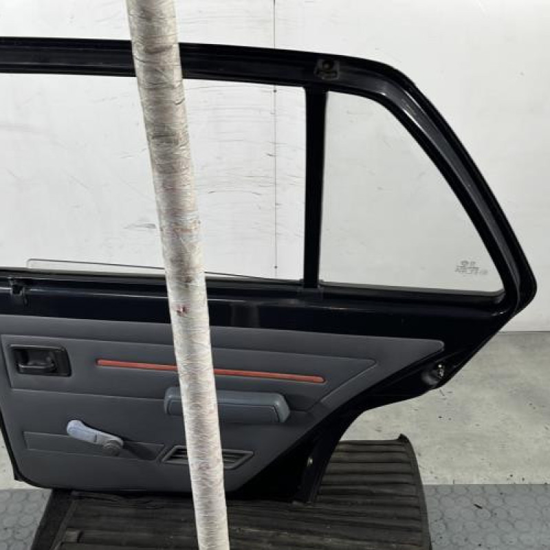 Porte arriere droit PEUGEOT 205 Photo n°6