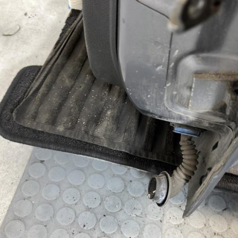 Porte arriere gauche OPEL ASTRA H Photo n°6