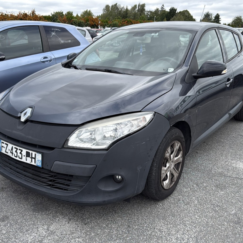 RENAULT MEGANE 3 PHASE 1 1.5 DCI - 8V TURBO Photo n°1