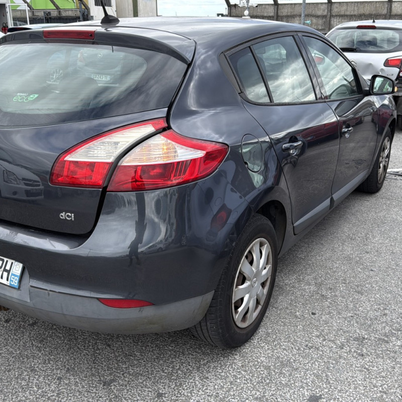 RENAULT MEGANE 3 PHASE 1 1.5 DCI - 8V TURBO Photo n°3