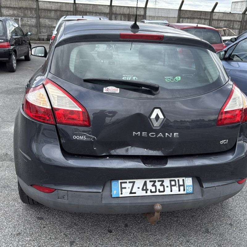 RENAULT MEGANE 3 PHASE 1 1.5 DCI - 8V TURBO Photo n°5