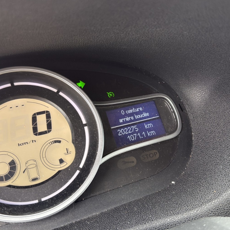 RENAULT MEGANE 3 PHASE 1 1.5 DCI - 8V TURBO Photo n°21